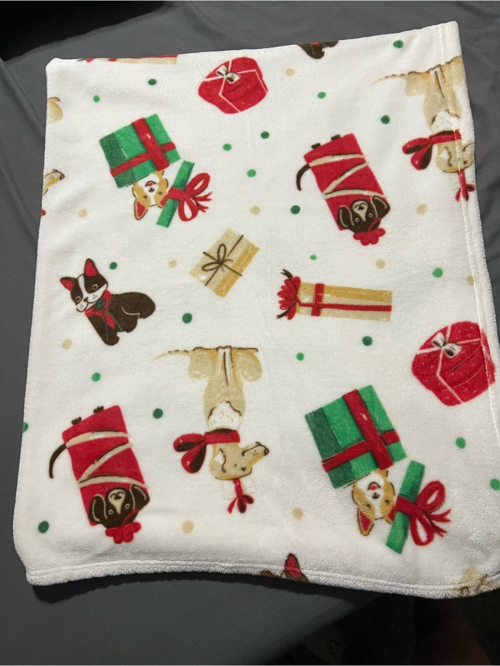 Festive Dog Print Fleece Throw Blanket - White